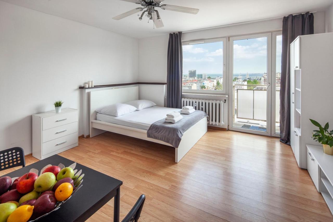Sleepy3City With Sea View II Гдиня Екстер'єр фото
